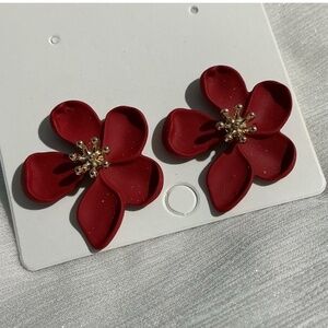 🌺 Vibrant Red Matte polymer Hibiscus Flower Hawaiian Inspired Post Back Earring